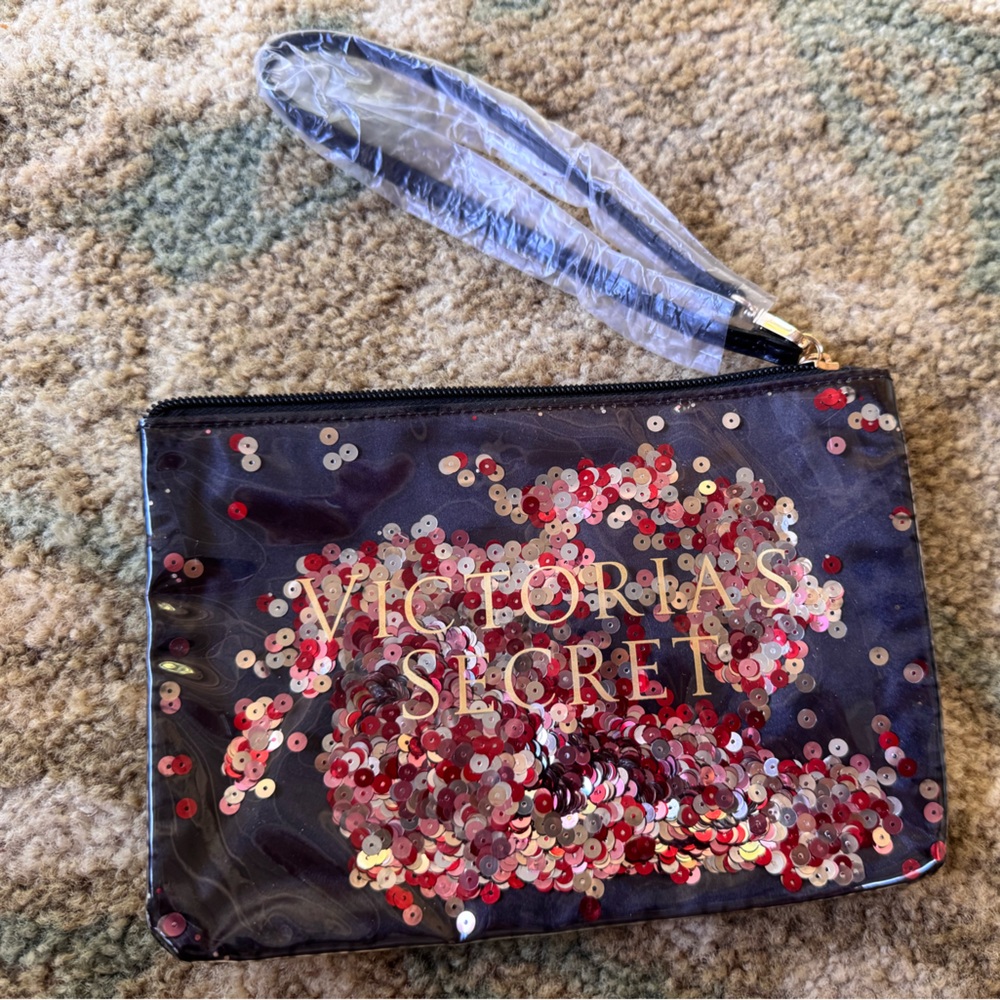 NWOT New Victoria's Secret Sequin Wristlet Clutch Bag Black Red Glitter Confetti